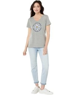 Life is Good Shirts & Tops Little Things Daisy Crusher™ Vee -Life is Good Sales Store 61EHPQL52zL. AC SR736920